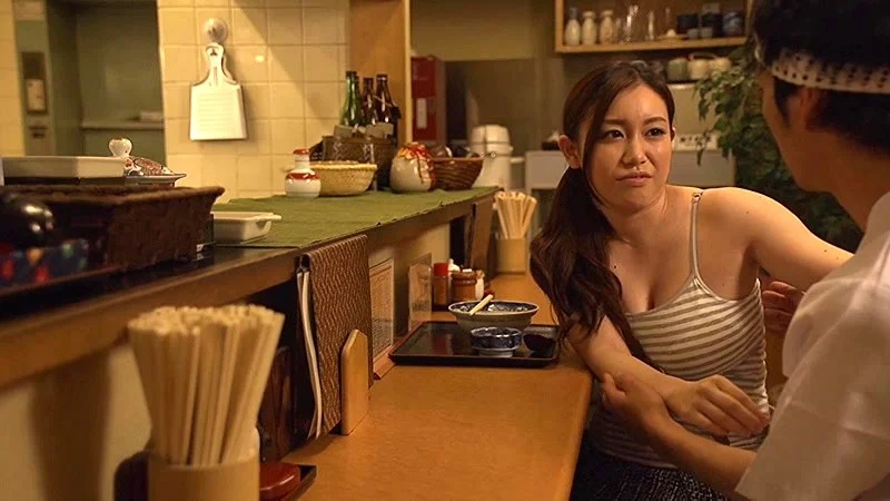 姊姊嫉妒設局讓男人強姦巨乳成年妹妹，巨根猛插到她抽搐高潮 Akane Mizusaki