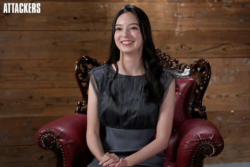 西田卡莉娜复出紧缚纪录作品：仰望的绳姬