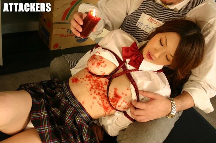 コンビニ凌辱 私は…いいなり女子高生です。