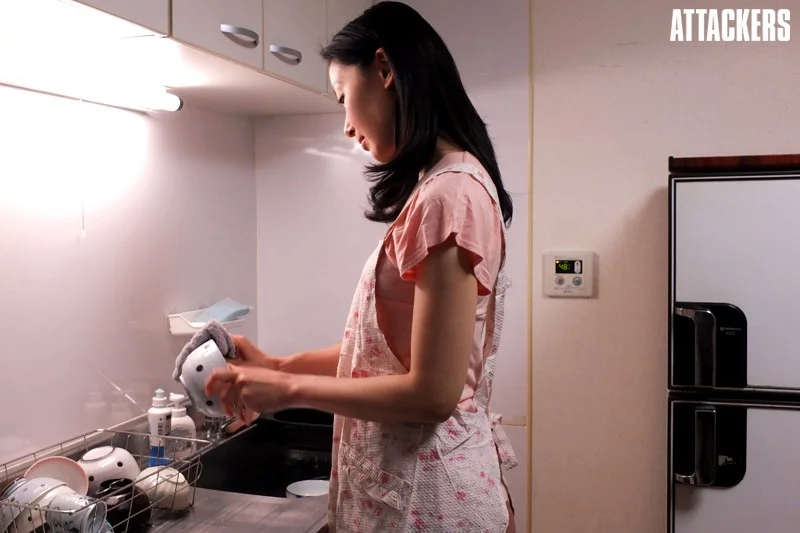 The Housewife at 3 P.M.