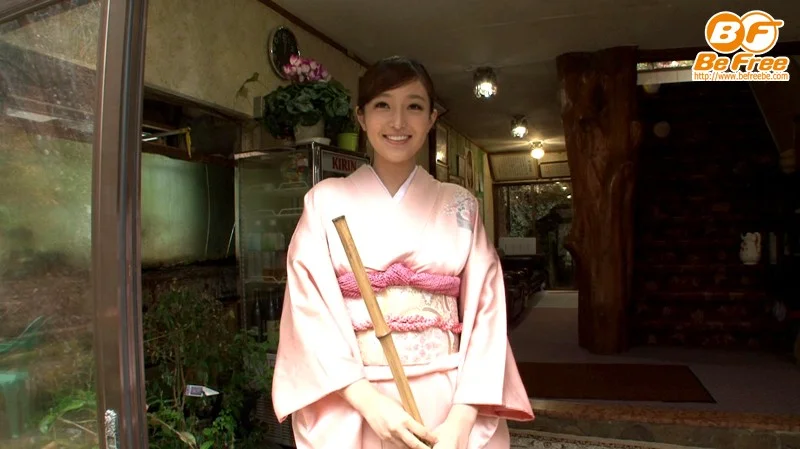 旅先で出会った美人女将