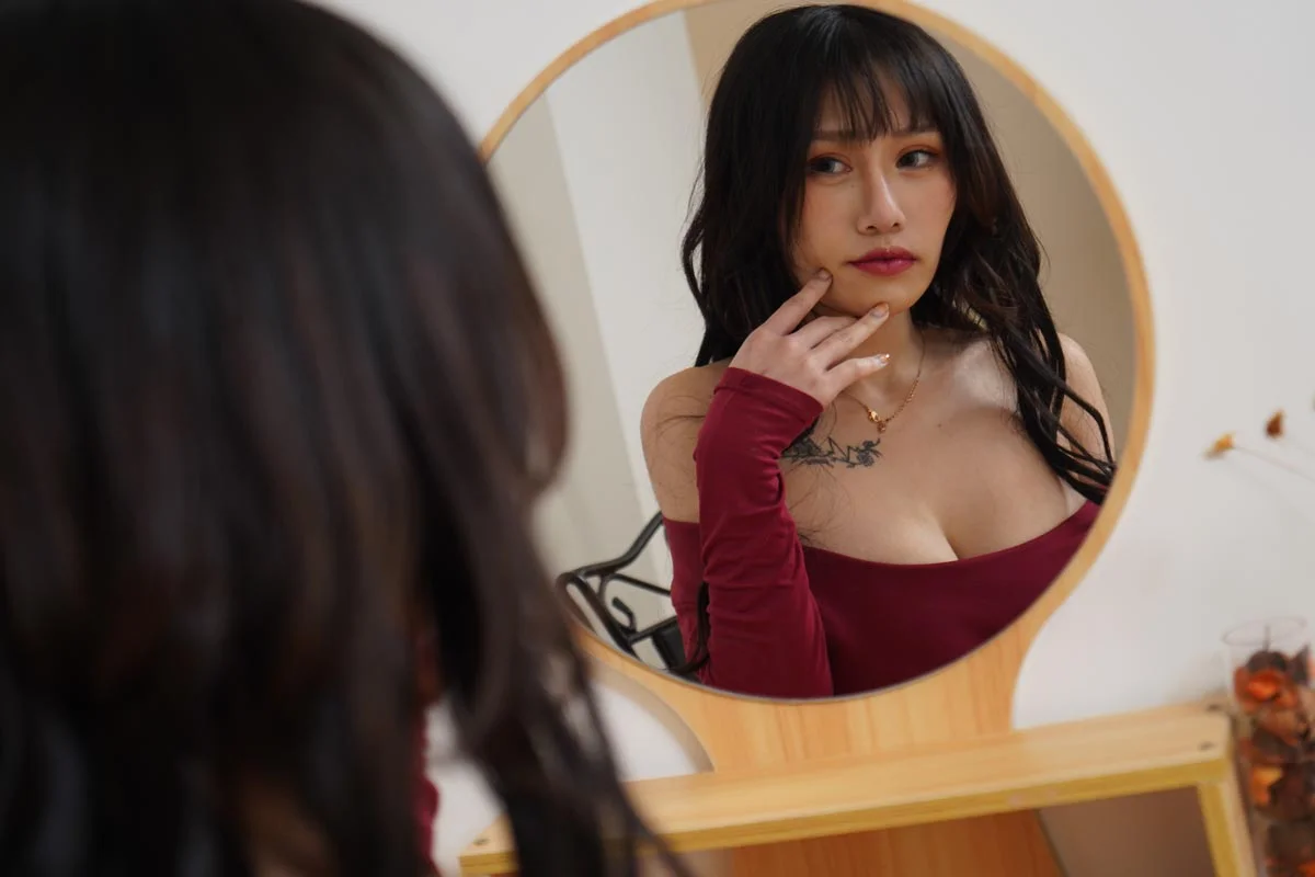 新年会−飲んで濃厚セックスしたい妻が上司を誘惑してくれます