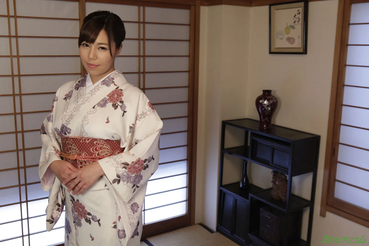 和美人 ～健康的な肉体美で極上のまんぐり返し～