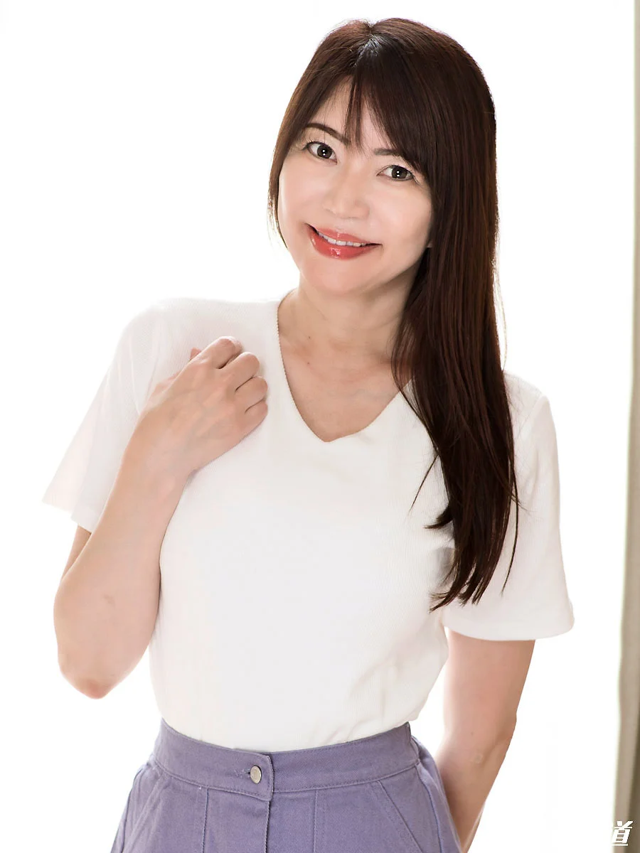 友達の母さんと濃密性交
