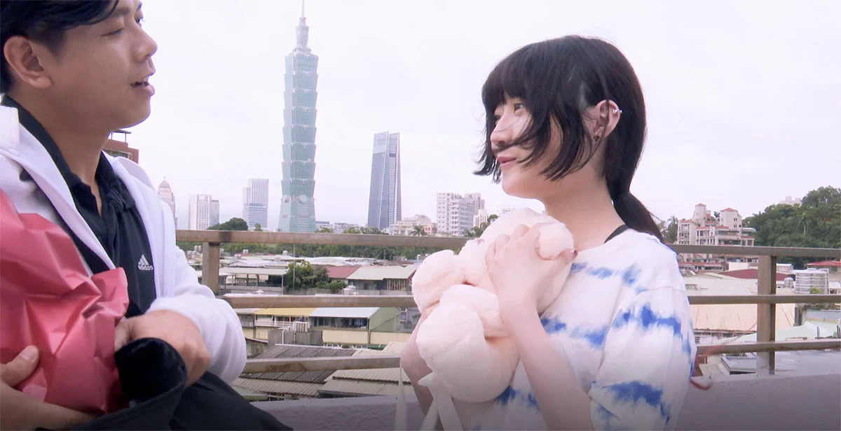 小熊熊监视中～清纯女友其实是淫荡女人～