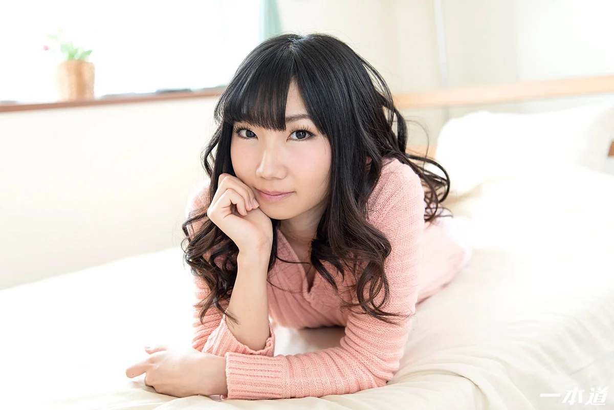 Passionate Kissing and Intense Sex: Kanako Imamura