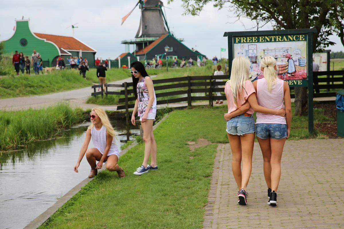 Teeners in Holland 23