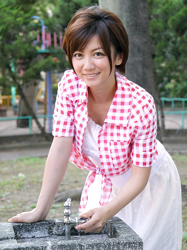 Monthly Meguru Kosaka
