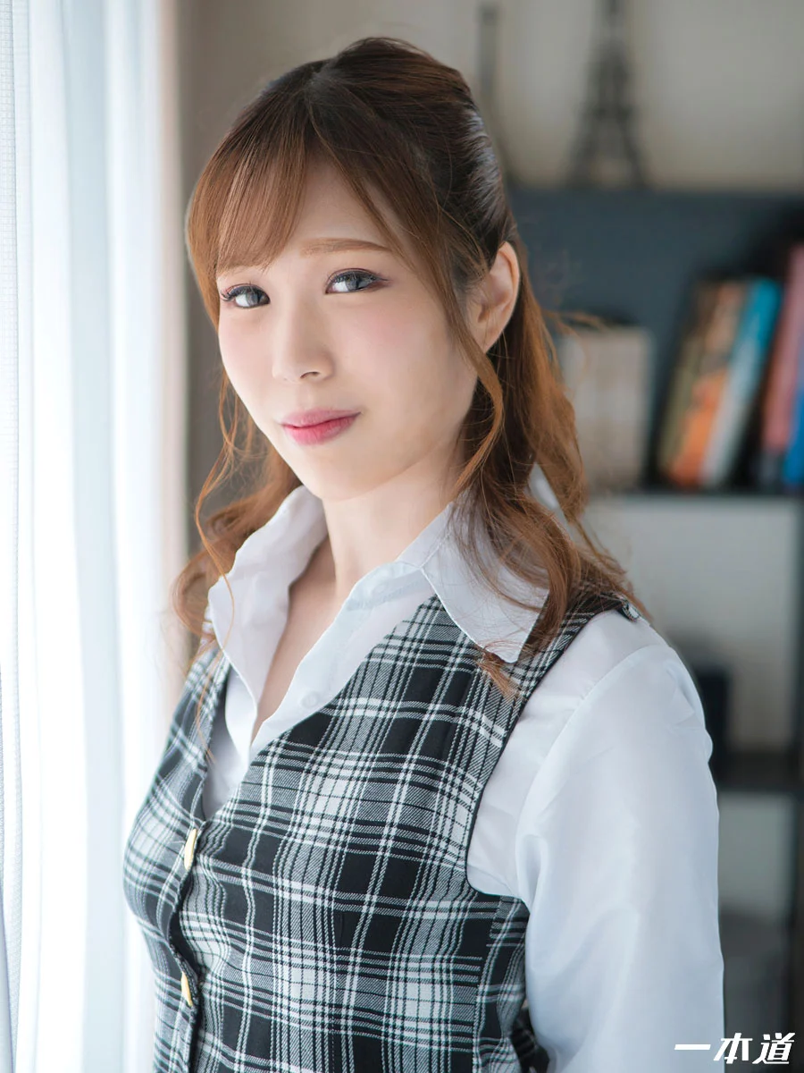 働きウーマン ～同僚男性と密会をエンジョイするOL～