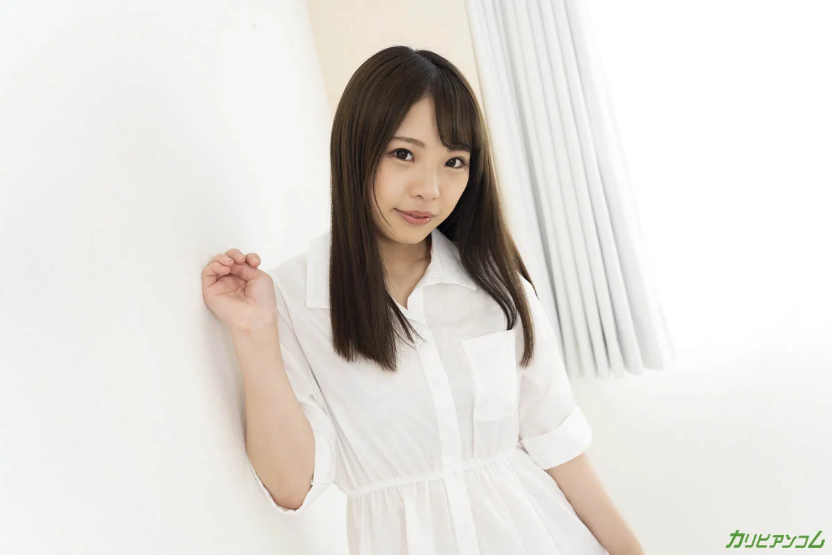 Debut Vol.70：纖瘦巨乳寫真偶像Hina Hodaka首次實拍內射