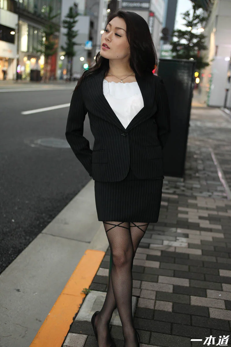 余裕で三連発できちゃう極上の女優 中島京子