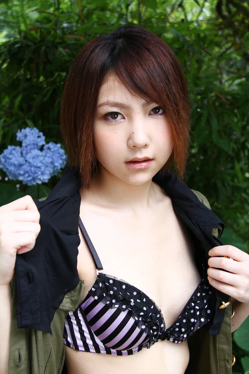 ダブルデートは刺激がいっぱい 前編 ~混浴でハメハメ~