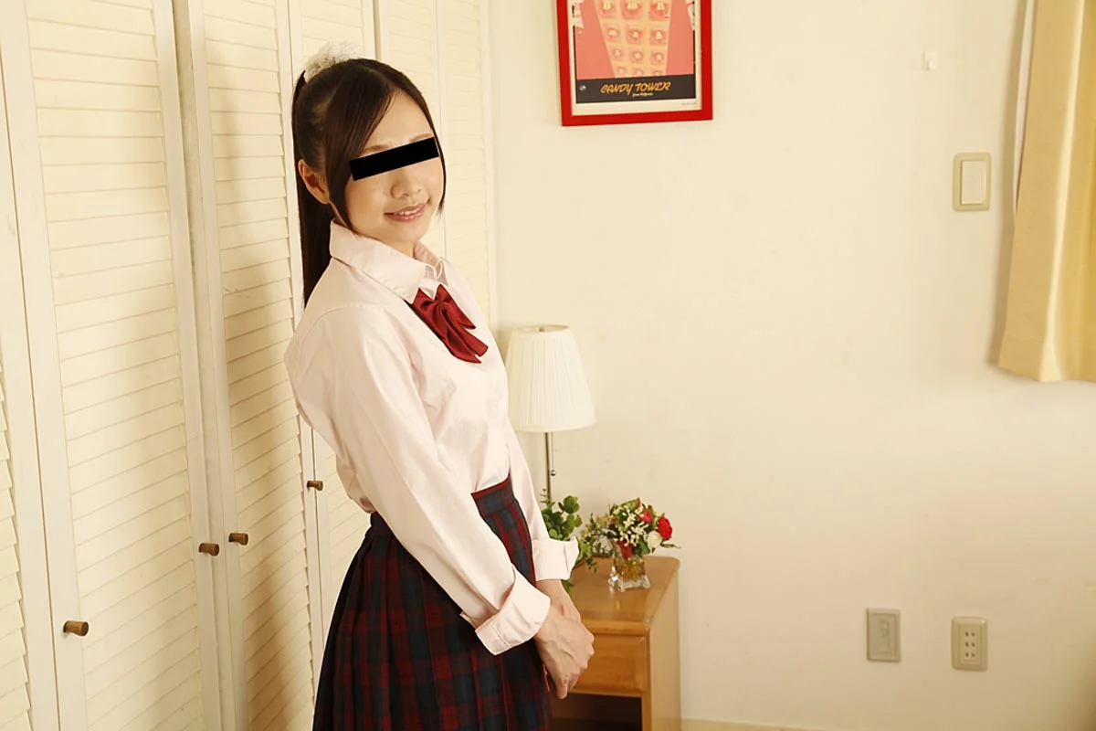 制服時代 ～スカートが短くて恥ずかしい～