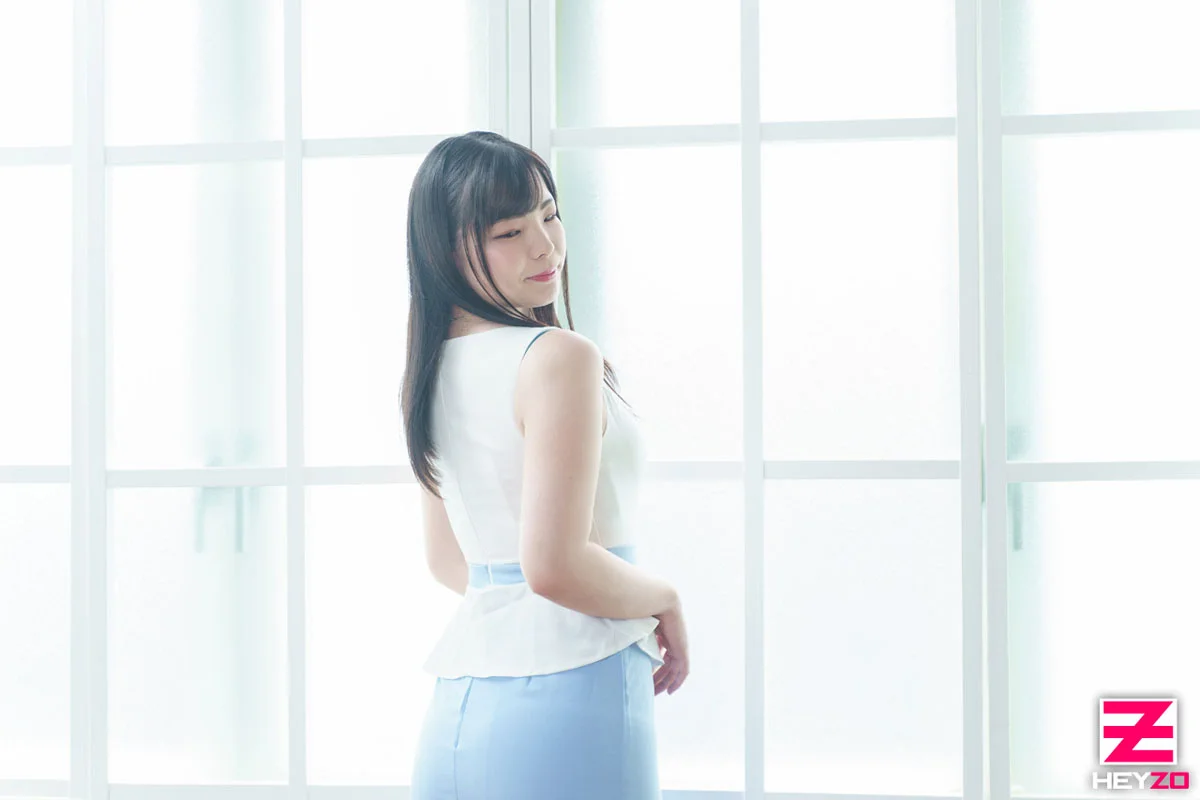 続々生中～美白ボディに続々発射！～