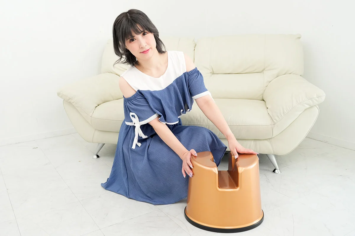 Busty Mature Beauty Honoka Orihara Brings Her Own Sex Chair for Slippery Soap Play