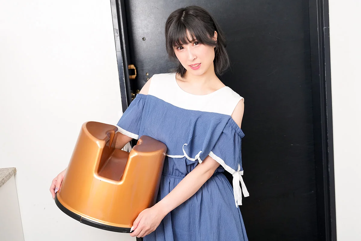 Busty Mature Beauty Honoka Orihara Brings Her Own Sex Chair for Slippery Soap Play