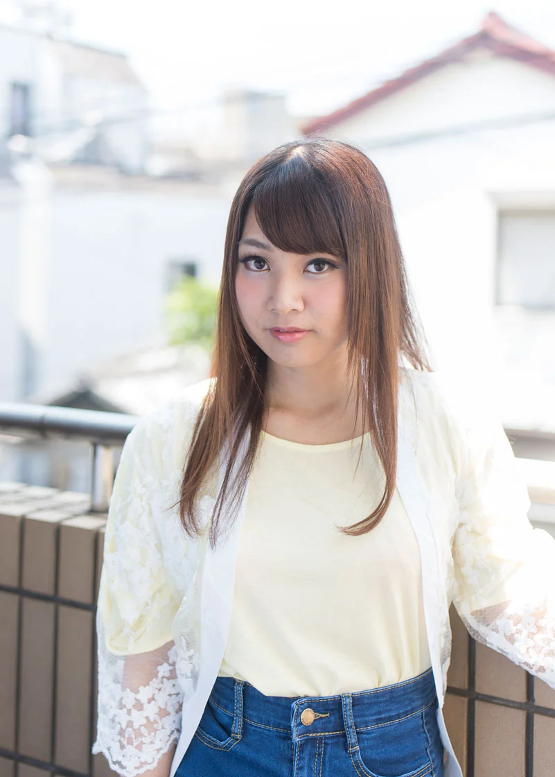 AV女優をあなたの自宅に宅配！6
