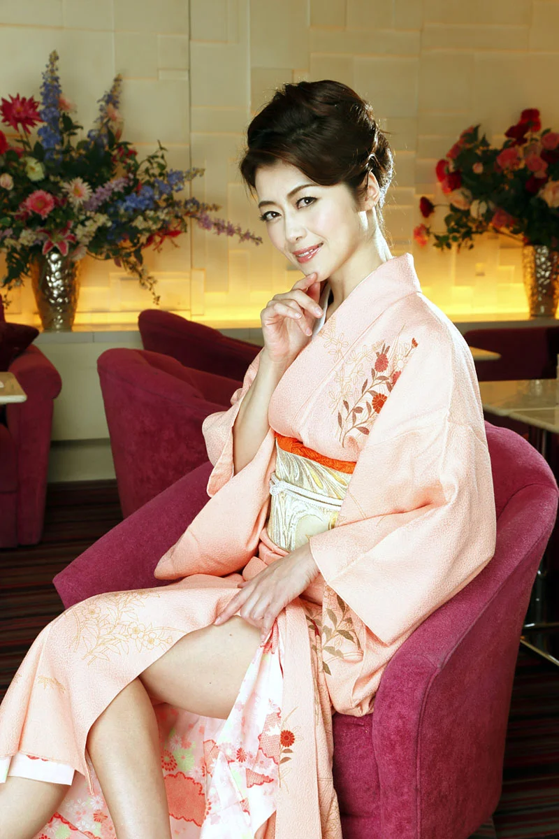 高級会員制クラブ「雅」3 後編 ～美魔女の淫らな陰謀～