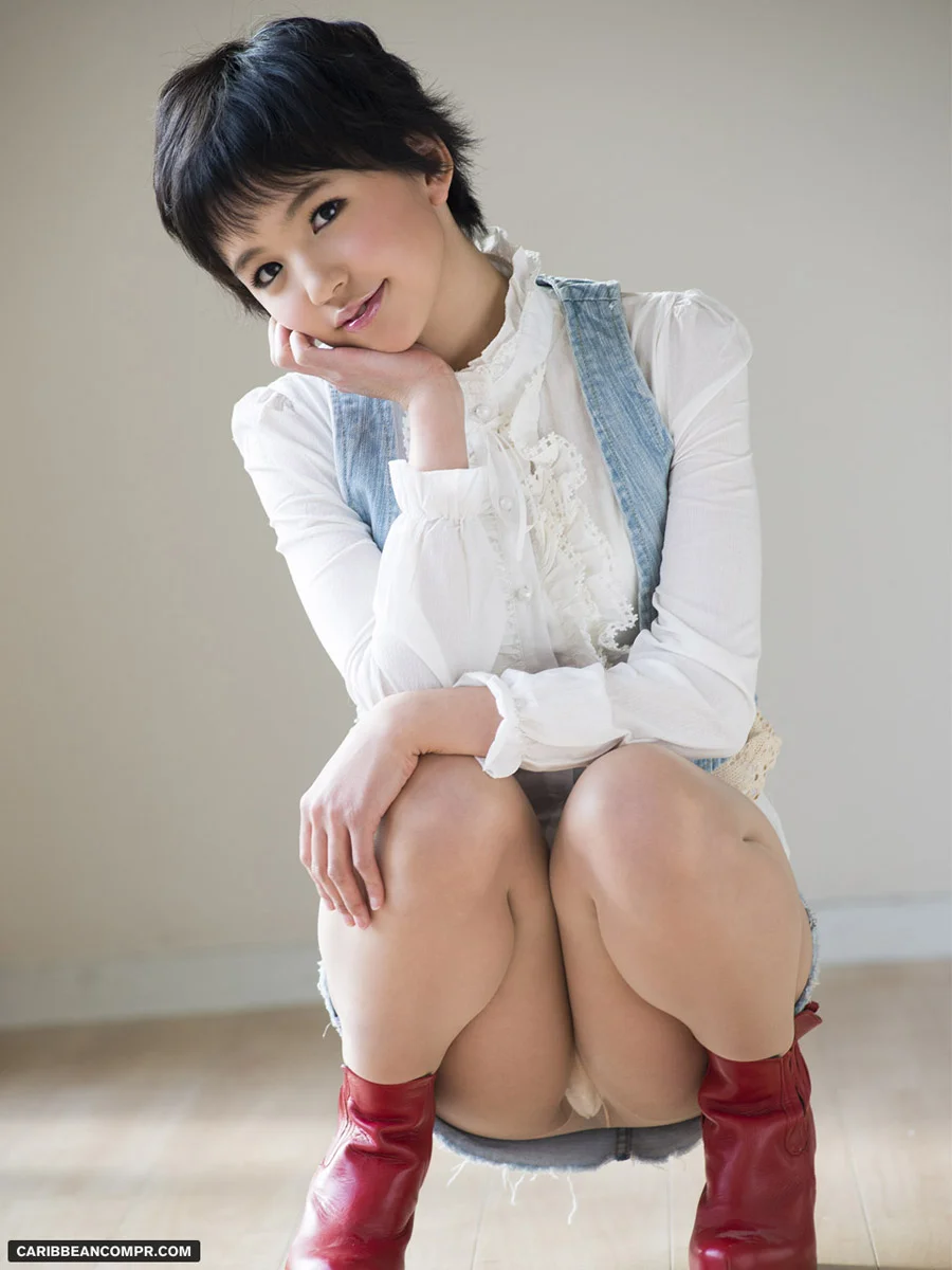 Merci Beaucoup DV 08: Sakura Aida Serves You and Takes Creampies ♥