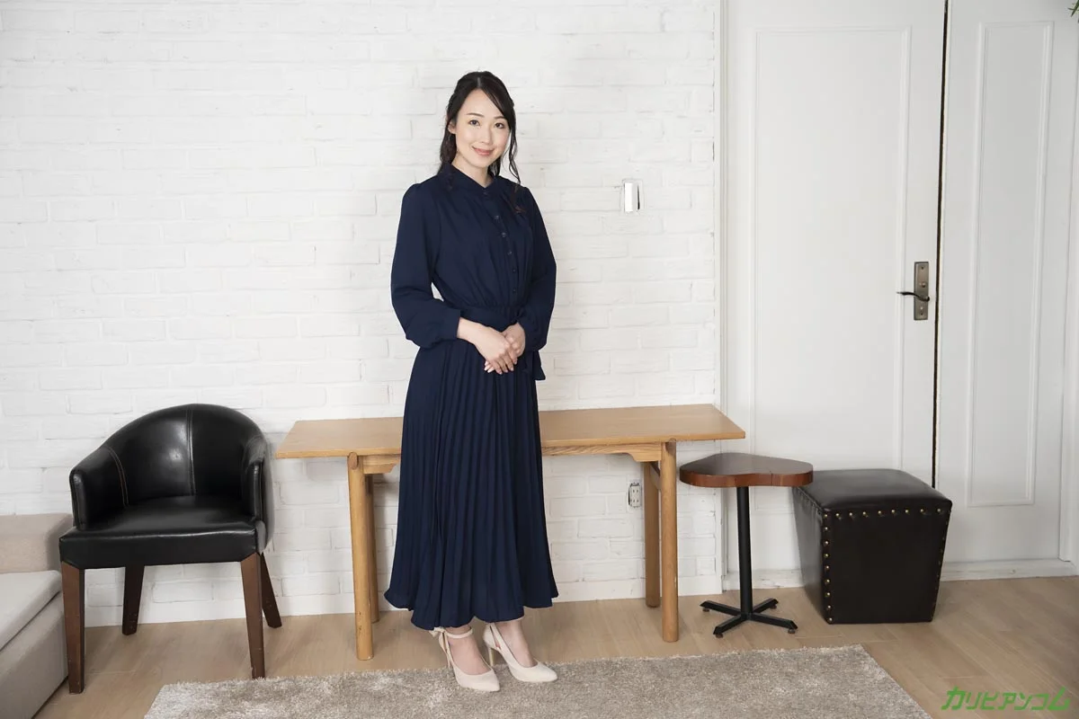 Women's Passion File.095: Mina Sakura