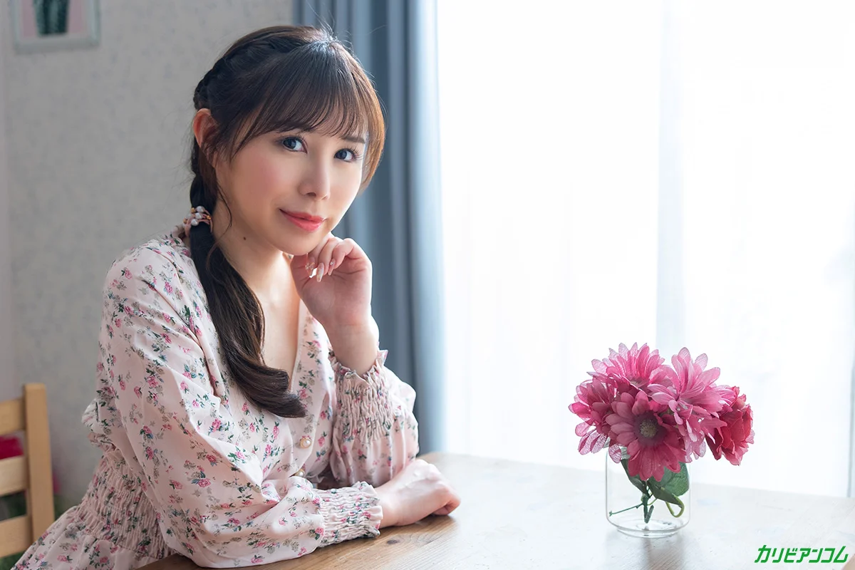 出道作 Vol.103：暗藏惊人色情潜力的神秘美女