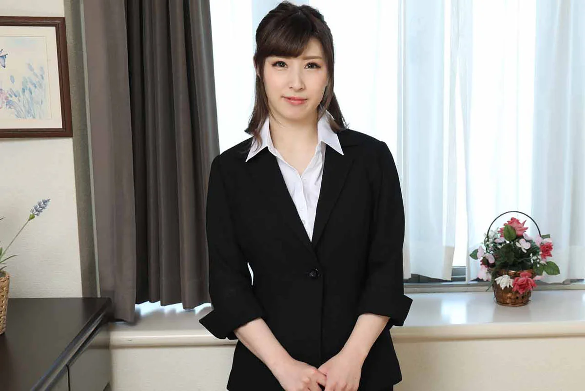 Busty, Beautiful Teacher Secretly Moonlights as an Escort