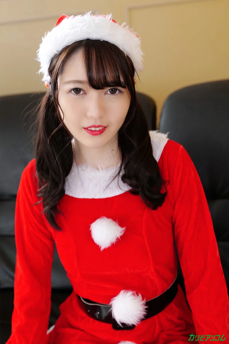 聖誕裝放浪舌吻做愛：Asuka Motomiya 濕黏狂吻到連續高潮