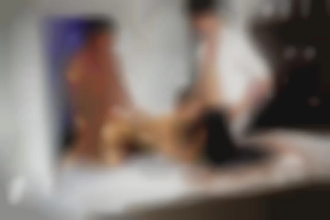 她更喜歡兩個男人
