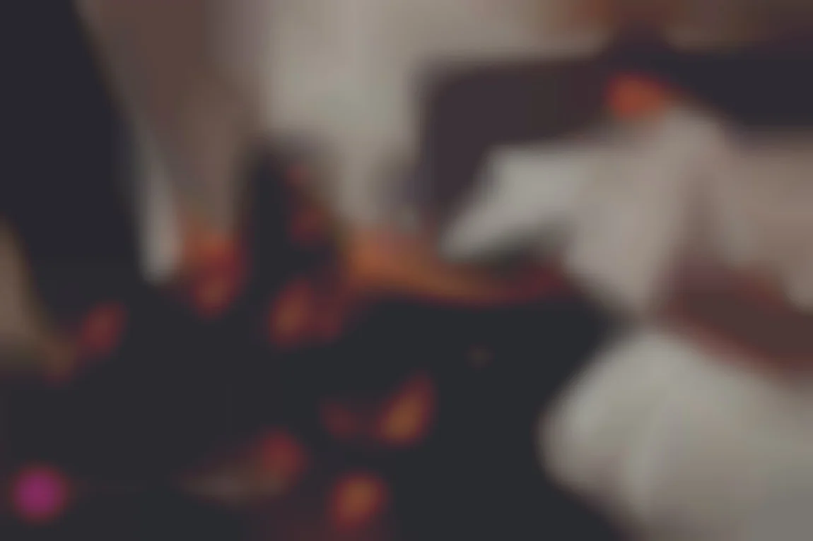 Mailyne当着丈夫的面被操