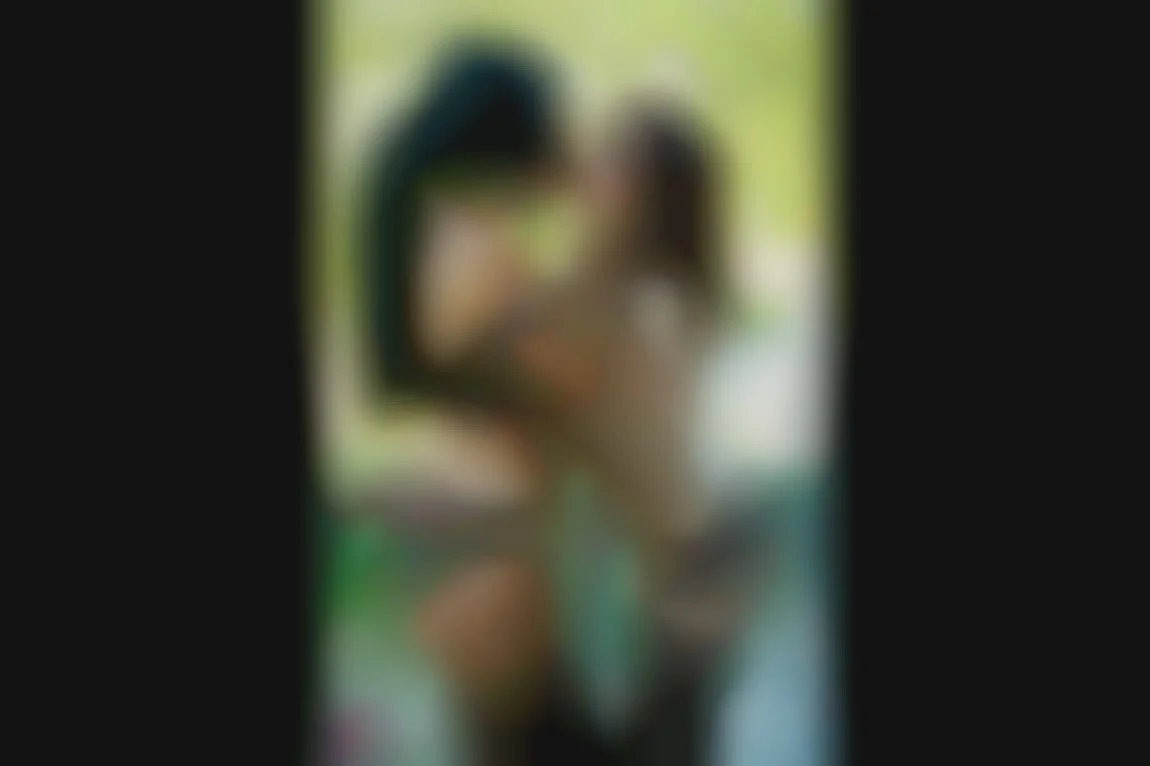 Ariel RebelとAnissa Kate：Pornochic