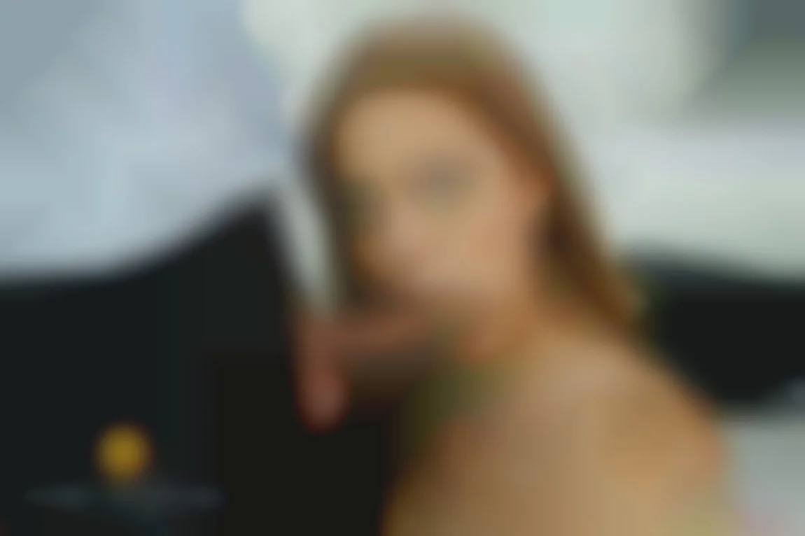成人学生Poppy Pleasureが教師を誘惑して成績アップ