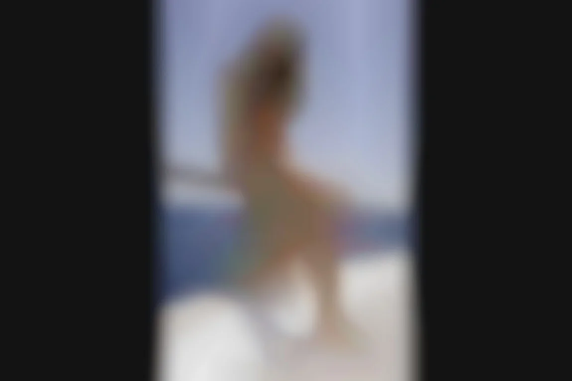 Une Croisiere hard avec sodo profonde pour un marin bien monté et une blonde chic et vicieuse