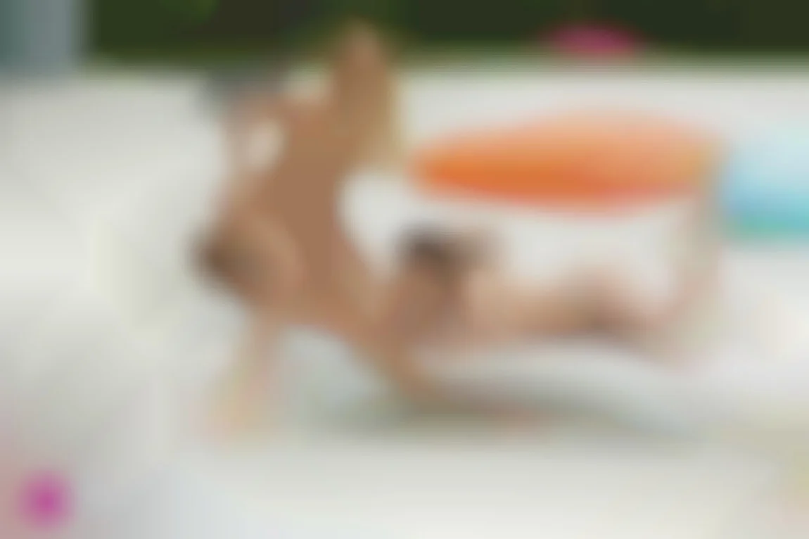 湿身美女