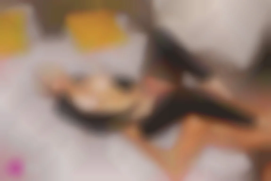 女王様に服従する夫婦