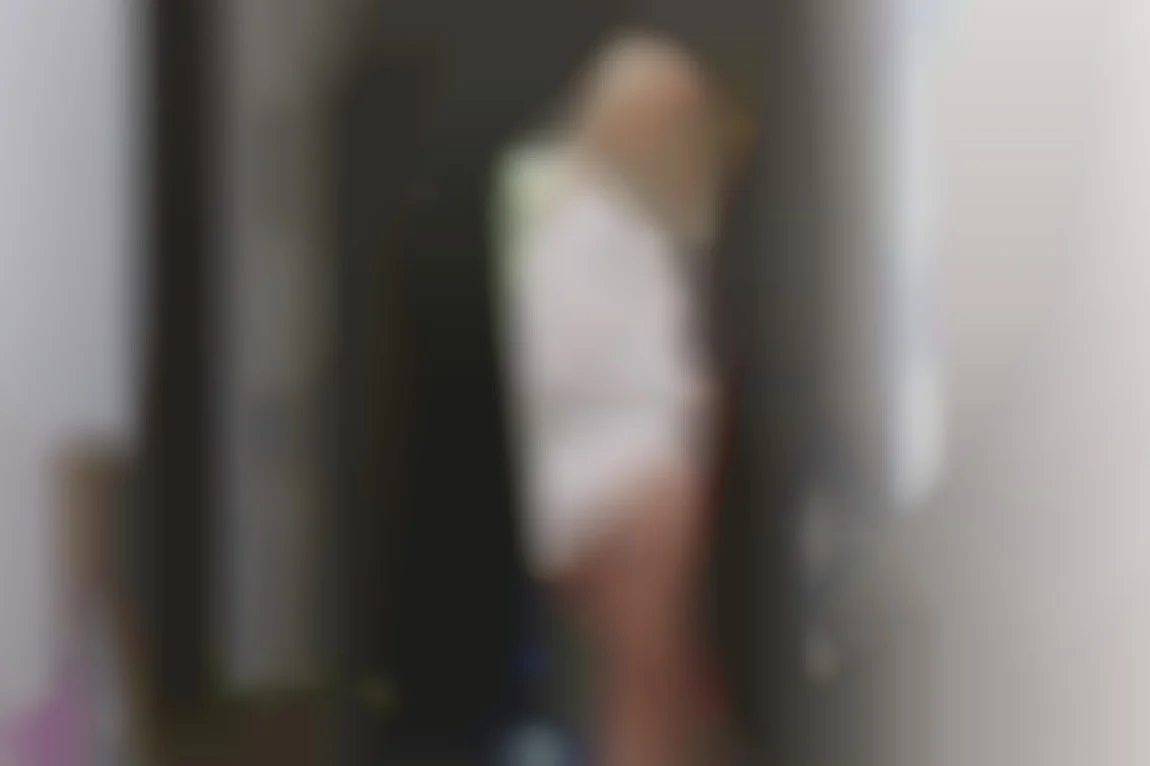 寮で4人の超エッチな成人女子学生とハードセックス