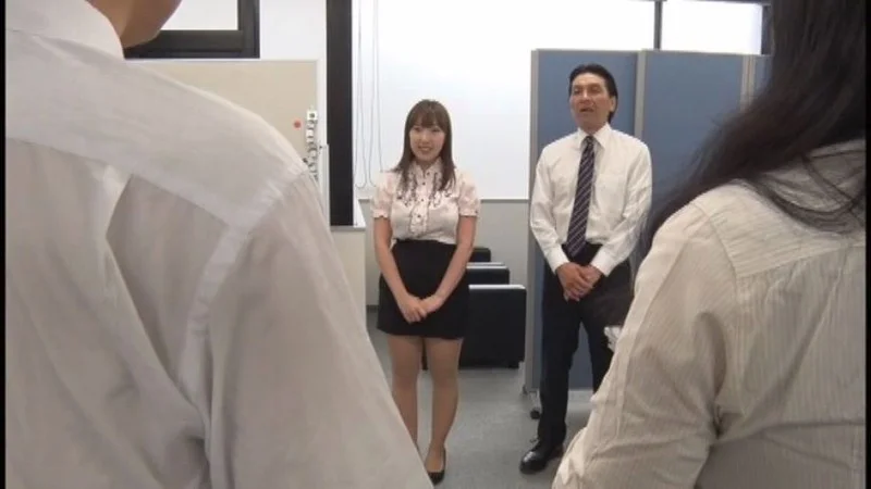 Busty New Employee Ayanami Mako Is a Hardcore Sadist—and the Department Manager's Daughter