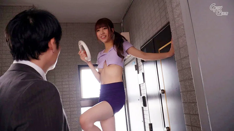 My Horny Married Neighbor Teases Me Without a Bra or Panties! Karen Asahina