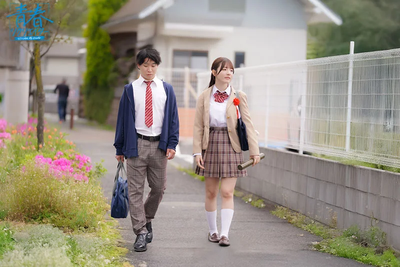 シャンプーが香るたび、ボクは何度も先輩に恋をする。時折僕を惑わす大人の視線と、部屋で無防備にこぼれる豊かな乳。