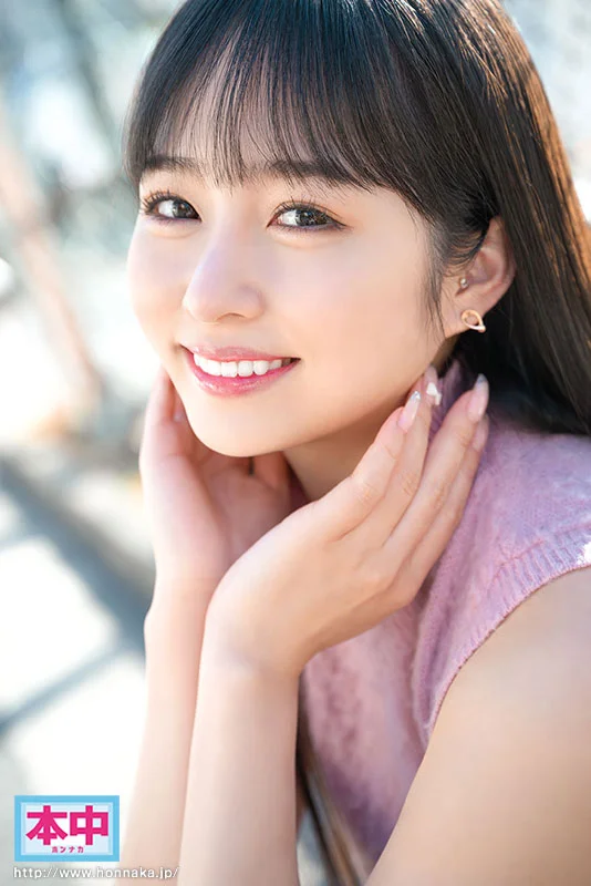 Heart-Pounding Love Date: Hana Honjo Chooses Her First Creampie Partner, Then Takes on an Unexpected Six-Man Group Scene