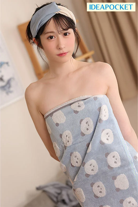 Uto Suzuno's First 8K VR: The Ultimate Lovey-Dovey Life Together and Skin-Tight Sex with a Natural Alpine Beauty