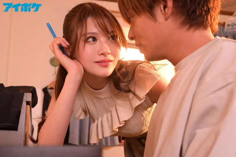 美女家教Minami老師的私人接吻課