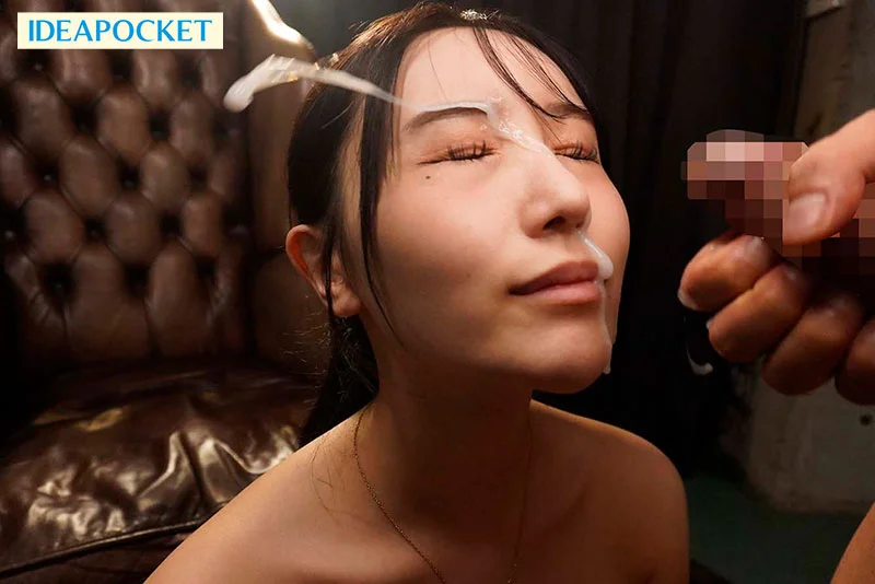 絶世の美女と中年おやじのナマ舌とナマ唾が卑猥に絡み合う濃密ベロキスと国宝美顔に絶え間なく顔射される濃厚ザーメン