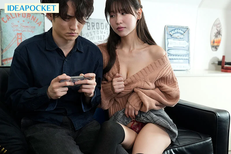 ニートのボクを心配した幼なじみの「もも」が社会復帰を賭けTTM（勃ったら負け）ゲームを提案！ドスケベBODYを駆使した過激すぎるエロ誘惑に秒殺フル勃起のフルボッコ射精させられたボク。