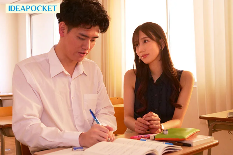 禁忌課外補課：女友的姐姐成了我的班導，寧寧老師勾引我一次次背叛女友