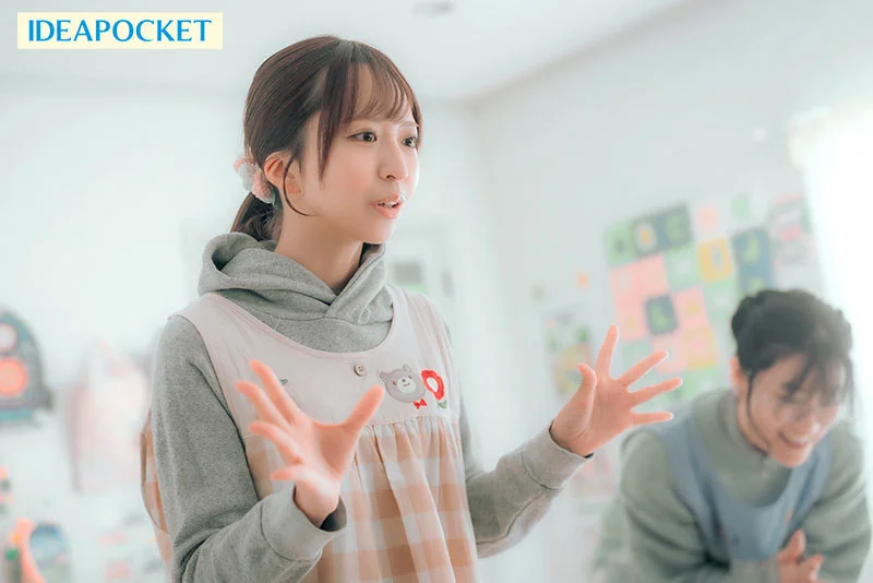 美麗溫柔、深受孩子喜愛的「永野紬老師」23歲成人保育員出道：認真外表下藏著愛看成人片的悶騷抖M