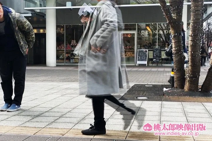 [90cm bust boxed young lady 19 years old, celebrating ★AV debut] First shoot of a demonic precocious girl, Sakaguchi Miho's AV Debute!! ~ Get a pick-up in Seijo, a rich town! Immediately fucking a shy science F-cup girl