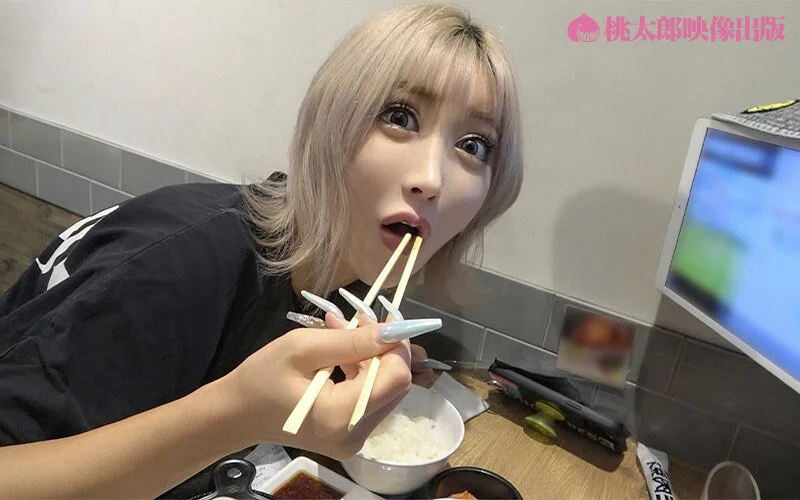 いちゃラブ宅飲み濃厚べろちゅう密着せっくちゅ ノーカット9時間2枚組完全収録版!! 特濃400% あの子のあんな所、こんな所、恥ずかしい所まで全部見せちゃいまちゅ!!