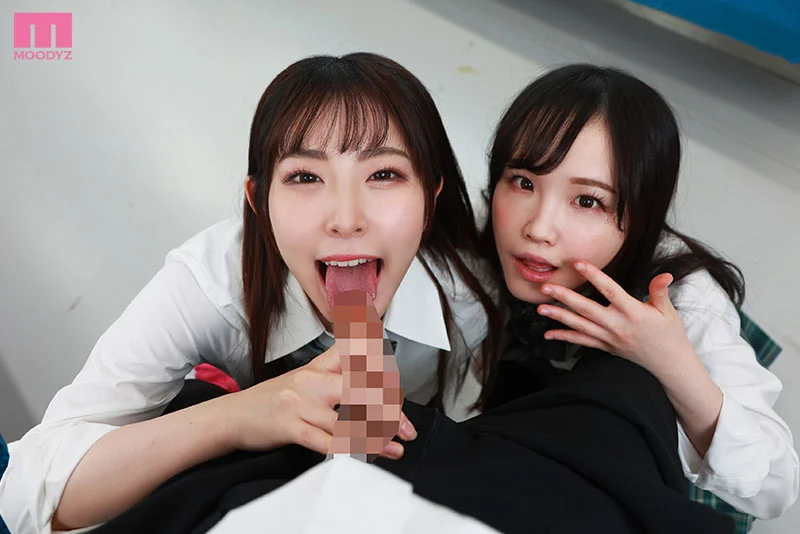 MOODYZ VR 7th Anniversary: Three Adult School Role-Players Confess Their Love and Pursue You Until Graduation in 8K