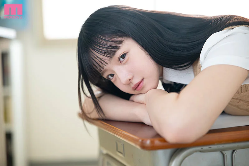 青春の記憶を上書きしてくれる学校イチのアイドルは、僕だけの彼女。ももちゃんと2人、放課後はじめてのラブホお泊りデートで濃厚で幸せな思い出性交VR