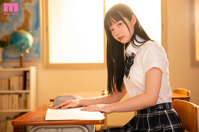 青春の記憶を上書きしてくれる学校イチのアイドルは、僕だけの彼女。ももちゃんと2人、放課後はじめてのラブホお泊りデートで濃厚で幸せな思い出性交VR